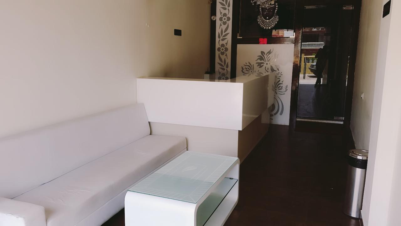 Shree Jee Intenational Hotel Nāthdwāra Kültér fotó