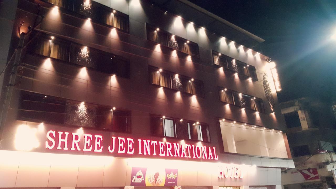 Shree Jee Intenational Hotel Nāthdwāra Kültér fotó