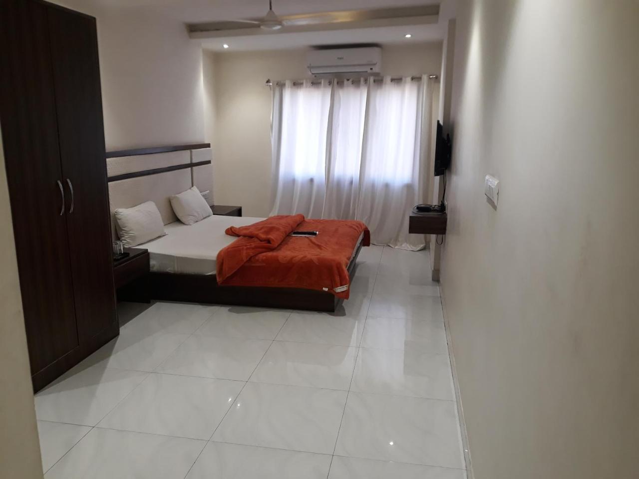 Shree Jee Intenational Hotel Nāthdwāra Kültér fotó